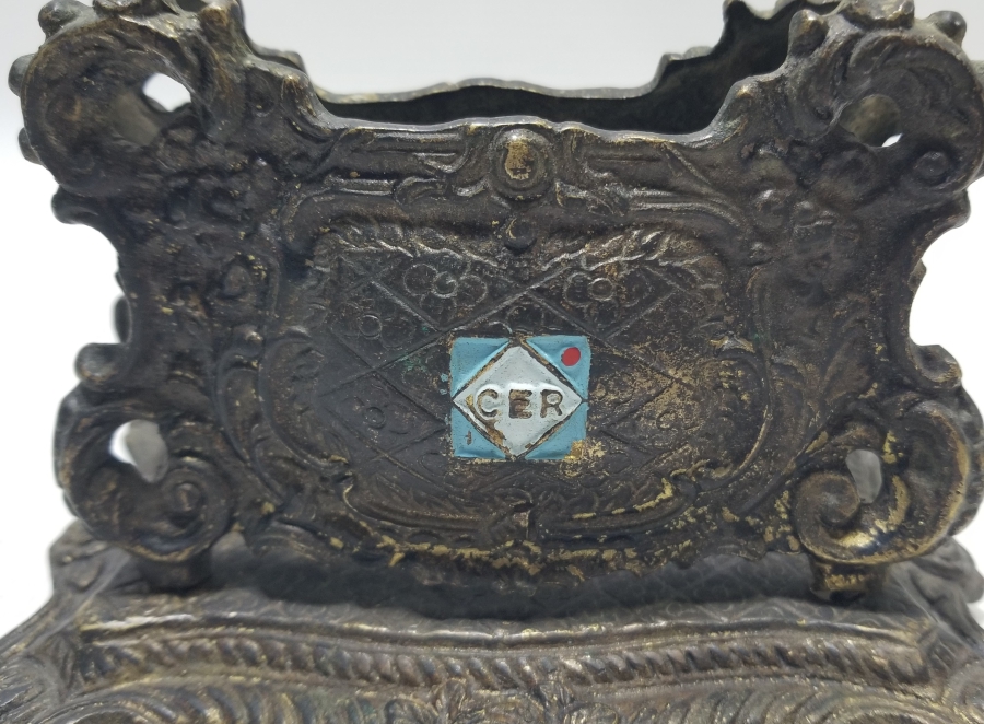 ÜZERİ KABARTMA İŞÇİLİKLİ ESKİŞEHİR CER ATÖLYESİNDE YAPILMIŞ PEÇETELİK