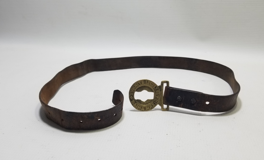 ORİJİNAL DERİSİYLE ANTİKA İZCİ KEMERİ