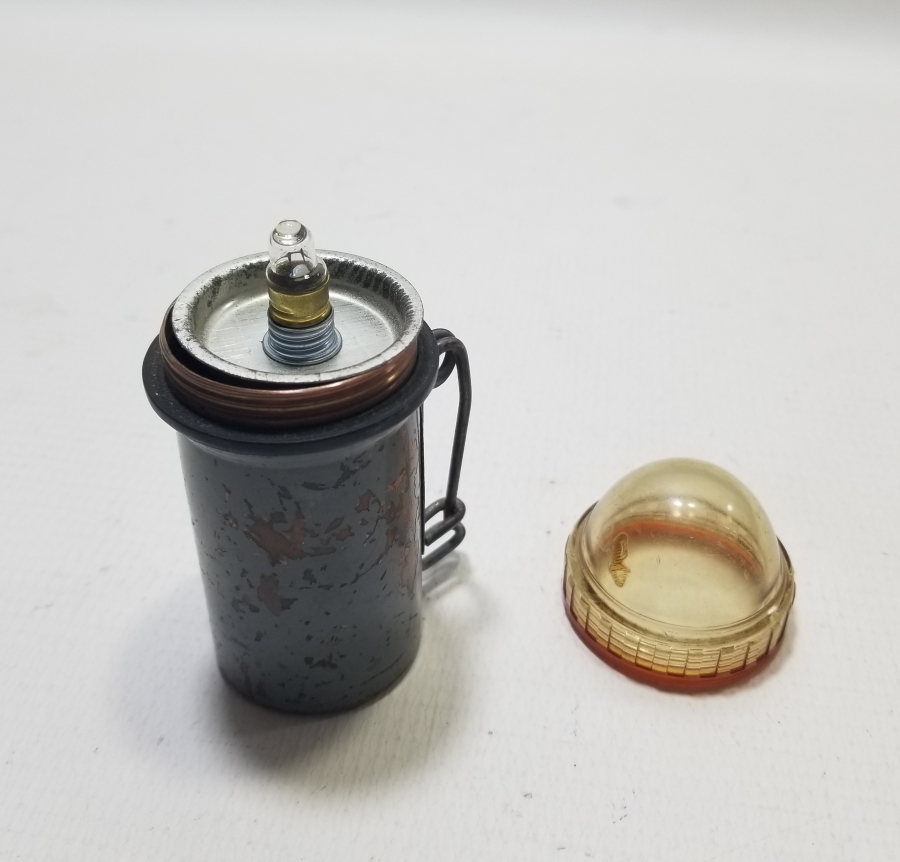 2. DÜNYA SAVAŞI DÖNEMİ NADİR PARAŞÜTÇÜ İKAZ LAMBASI