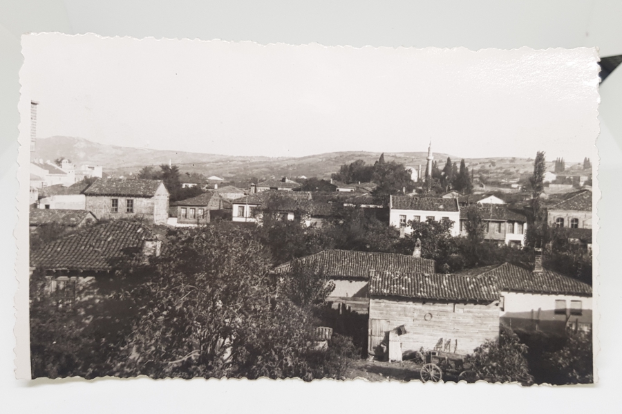 BURSA-MUSTAFAKEMALPAŞA CUMHURİYET BAŞLARI SİYAH-BEYAZ FOTOĞRAF