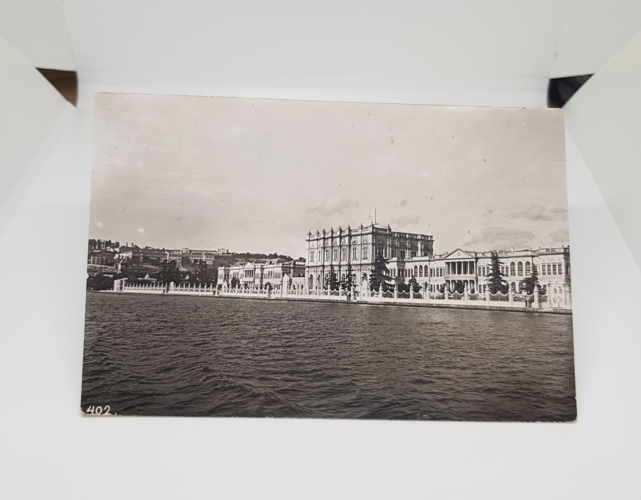 DOLMABAHÇE SARAYI GÖRSELLİ ARKASI OSMANLICA YAZILI OSMANLI DÖNEMİ NADİR KARTPOSTAL