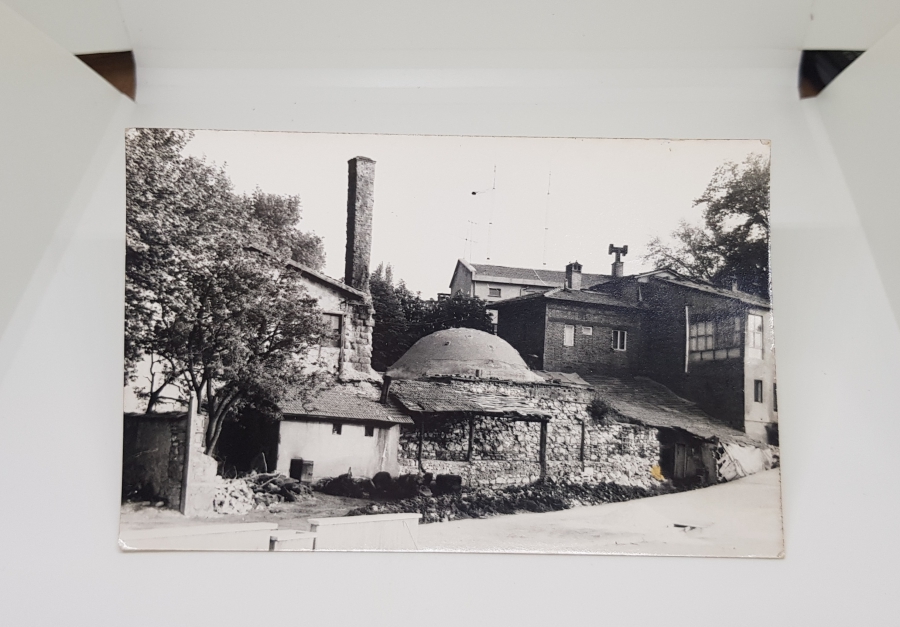 CUMHURİYET BAŞLARI SİYAH-BEYAZ BURSA FOTOĞRAF