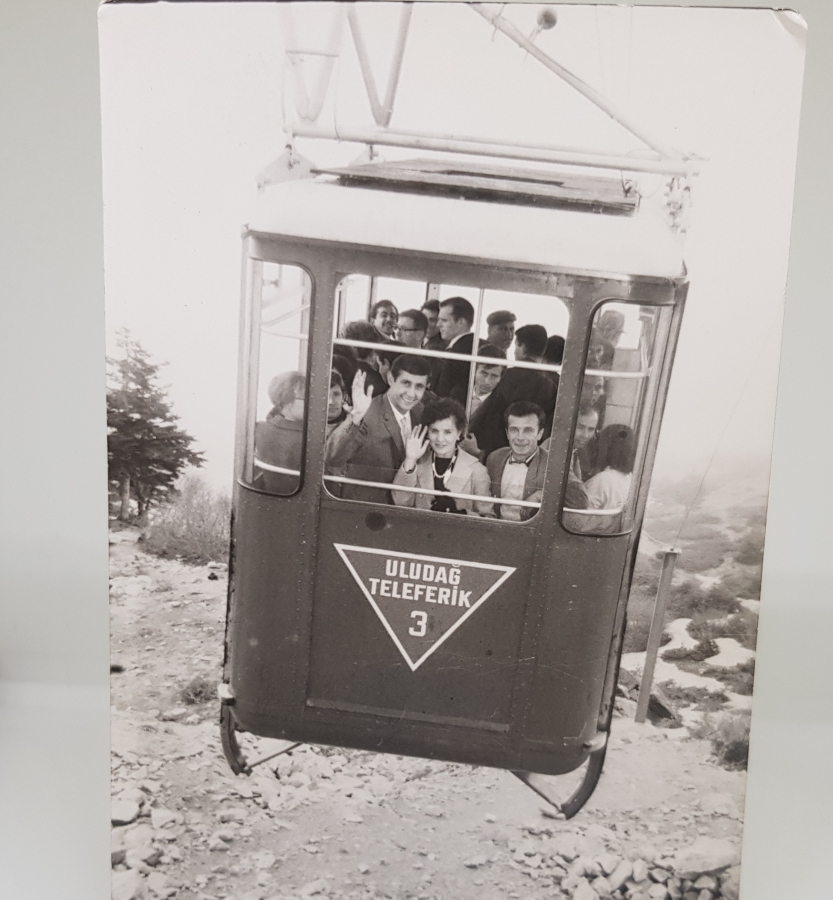 TELEFERİK GÖRSELLİ ULUDAĞ SİYAH-BEYAZ FOTOĞRAF