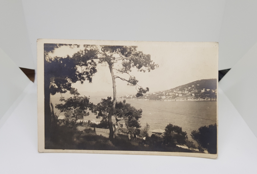 CUMHURİYET BAŞLARI SİYAH-BEYAZ İZMİR FOTOĞRAF-KARTPOSTAL