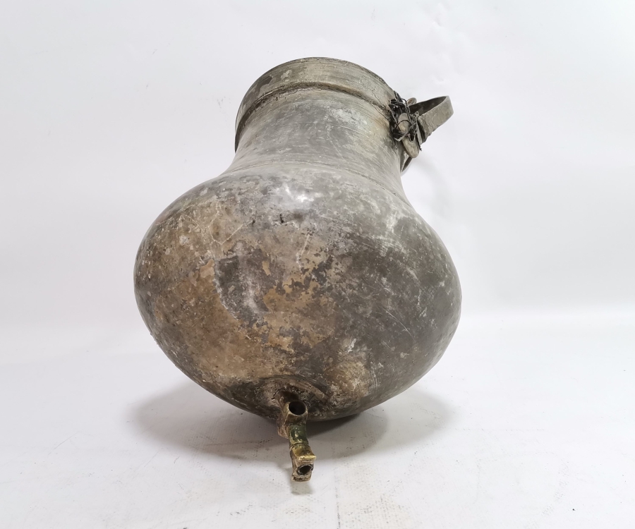 OSMANLI DÖNEMİ NADİR FORMDA BERBER SULUĞU