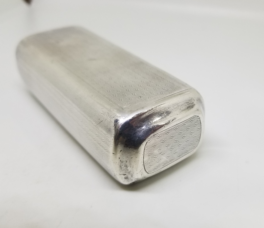 AZNAVUR İŞÇİLİKLİ ANTİKA GÜMÜŞ TÜTÜN TABAKASI