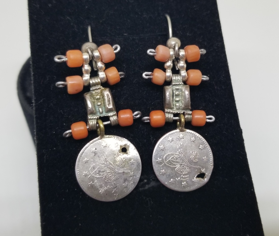 OSMANLI DÖNEMİ NADİR MERCANLI GÜMÜŞ KÜPE