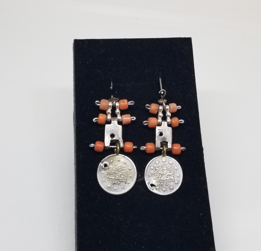 OSMANLI DÖNEMİ NADİR MERCANLI GÜMÜŞ KÜPE