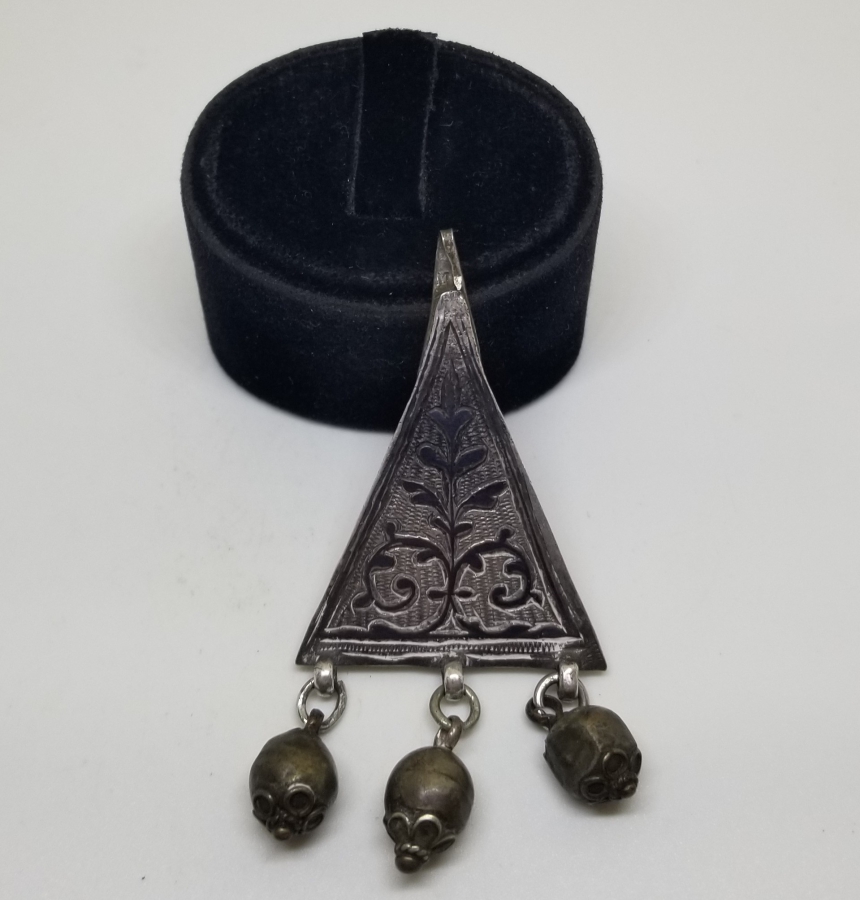 ÜZERİ SAVAT İŞÇİLİKLİ OSMANLI DÖNEMİ GÜMÜŞ KOLYE UCU