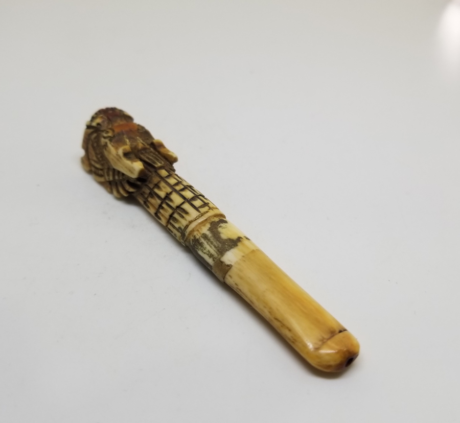OSMANLI DÖNEMİ EJDERHA FORMUNDA YAPILMIŞ NADİR FİLDİŞİ SİGARA AĞIZLIĞI