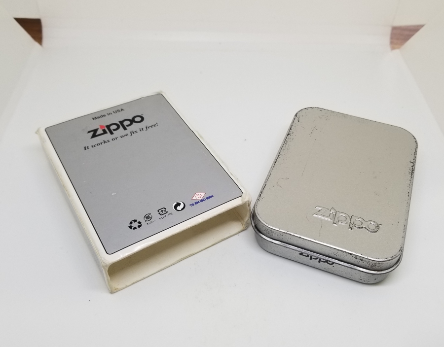 ORİJİNAL KUTUSUNDA ZİPPO ÇAKMAK