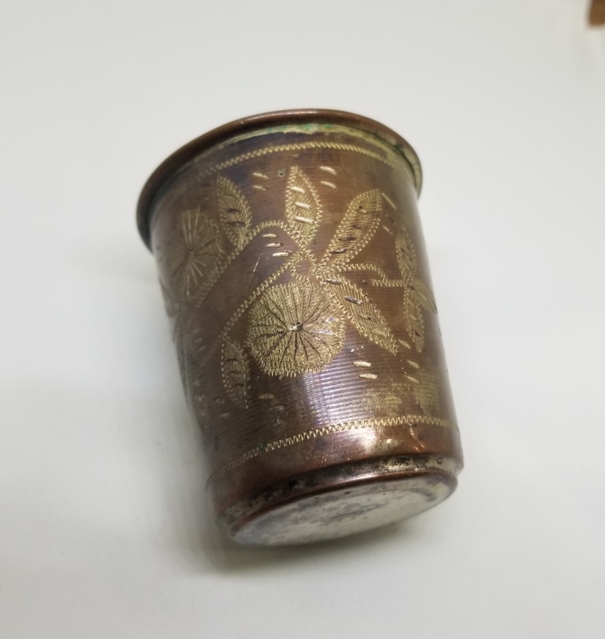 ÜZERİ KALEM İŞÇİLİKLİ OSMANLI DÖNEMİ SU BARDAĞI