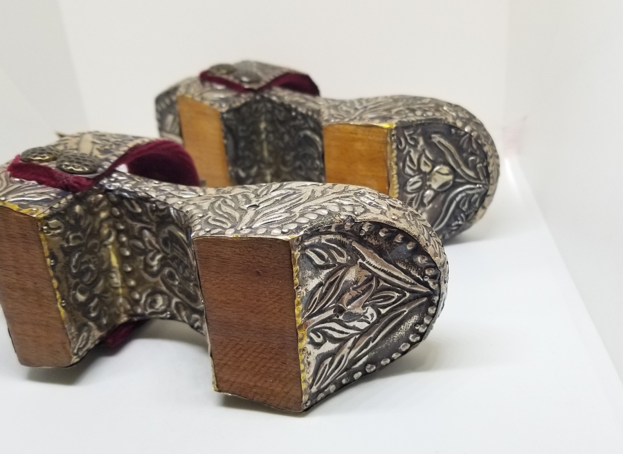 OSMANLI DÖNEMİ ÜZERİ KUŞLU VE HAYAT AĞAÇLI NADİR SARAY İŞİ GELİN NALINI