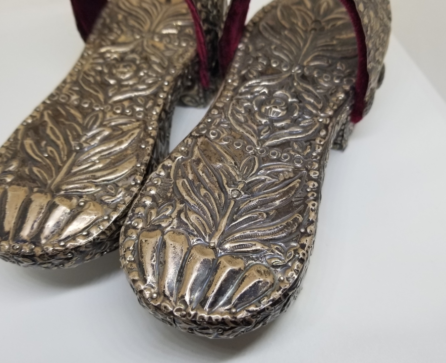 OSMANLI DÖNEMİ ÜZERİ KUŞLU VE HAYAT AĞAÇLI NADİR SARAY İŞİ GELİN NALINI