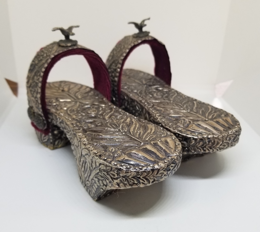 OSMANLI DÖNEMİ ÜZERİ KUŞLU VE HAYAT AĞAÇLI NADİR SARAY İŞİ GELİN NALINI