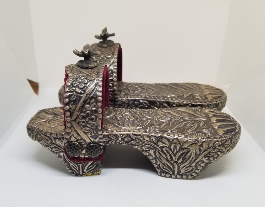 OSMANLI DÖNEMİ ÜZERİ KUŞLU VE HAYAT AĞAÇLI NADİR SARAY İŞİ GELİN NALINI