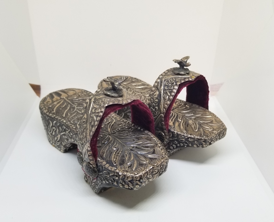 OSMANLI DÖNEMİ ÜZERİ KUŞLU VE HAYAT AĞAÇLI NADİR SARAY İŞİ GELİN NALINI