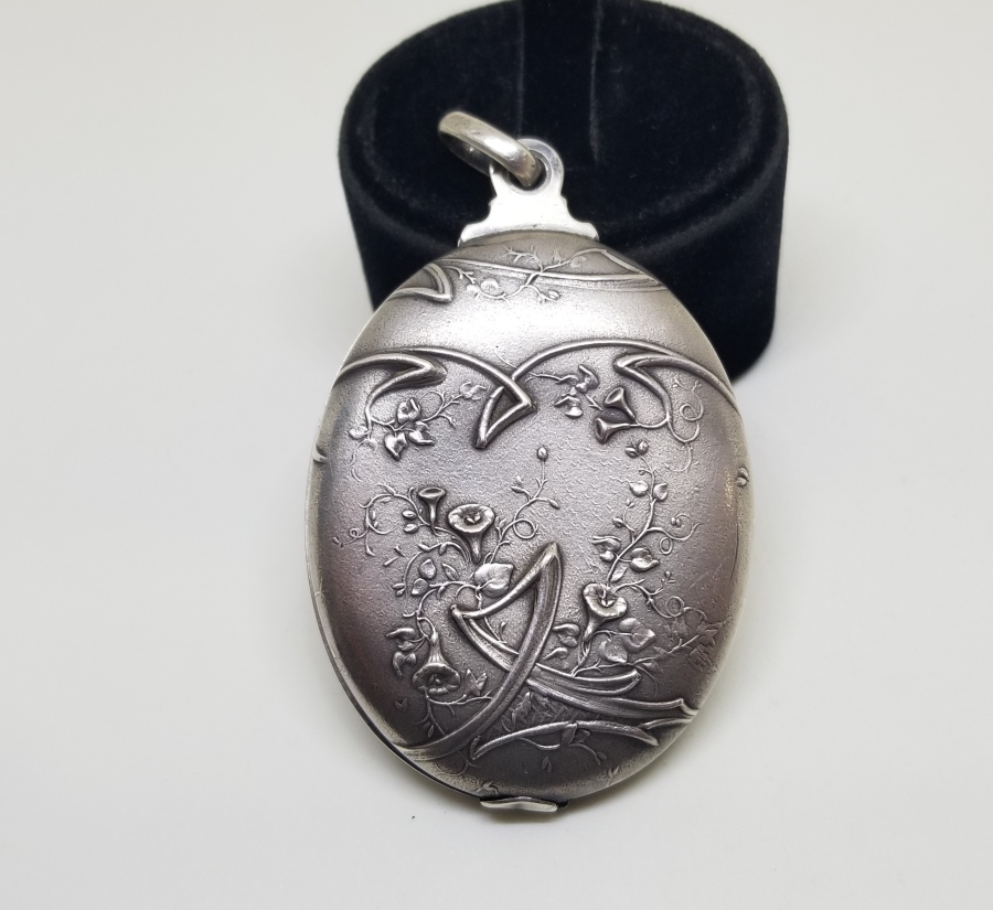 1900 BAŞLARI NADİR ANTİKA KOLYE AYNA