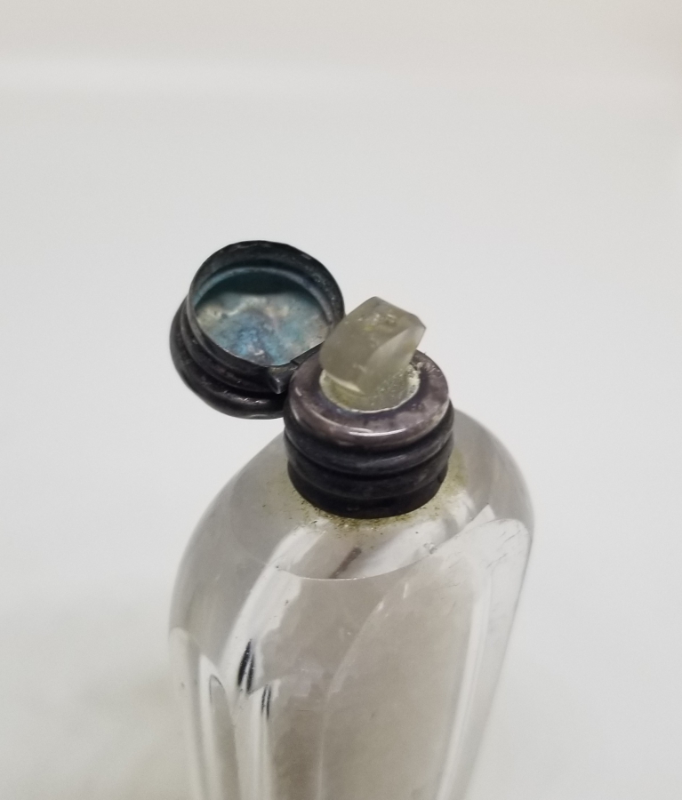 OSMANLI DÖNEMİ ÇOK NADİR GÜMÜŞ KAPAKLI GÜL YAĞI ŞİŞESİ