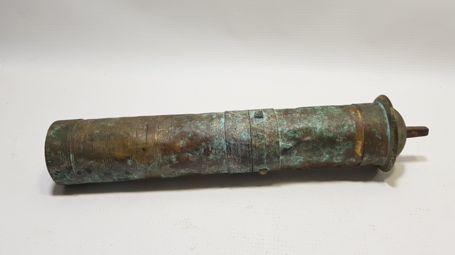 ÜZERİ ÇİFT USTA DAMGALI OSMANLI DÖNEMİ KAHVE DEĞİRMENİ