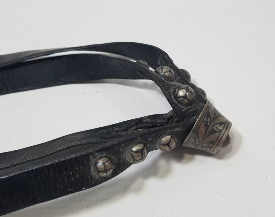 ÜZERİ SAVAT İŞÇİLİKLİ OSMANLI DÖNEMİ ÇERKES İŞİ GÜMÜŞ AT DÖŞLÜĞÜ