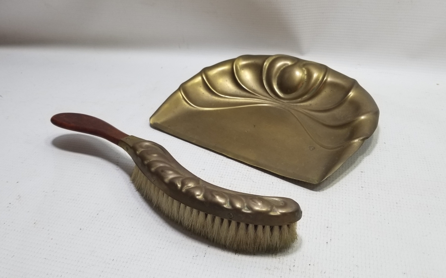 ANTİKA YEMEK MASASI TEMİZLEME TAKIMI