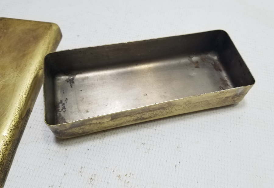 SAĞLIK VE SOSYAL YARDIM BAKANLIĞI ANTİKA METAL KAPAKLI KUTU