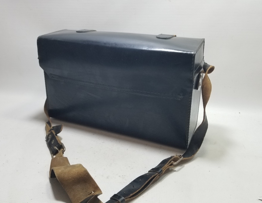 ANTİKA DERİ HARİTACI ÇANTASI