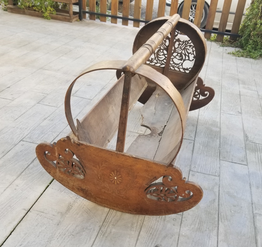 1874 TARİHLİ ÜZERİ İŞLEMELİ NADİR BÜYÜK BOY ERMENİ BEŞİK