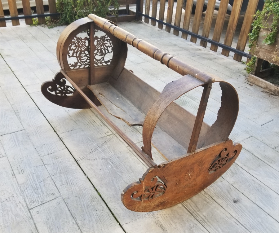 1874 TARİHLİ ÜZERİ İŞLEMELİ NADİR BÜYÜK BOY ERMENİ BEŞİK