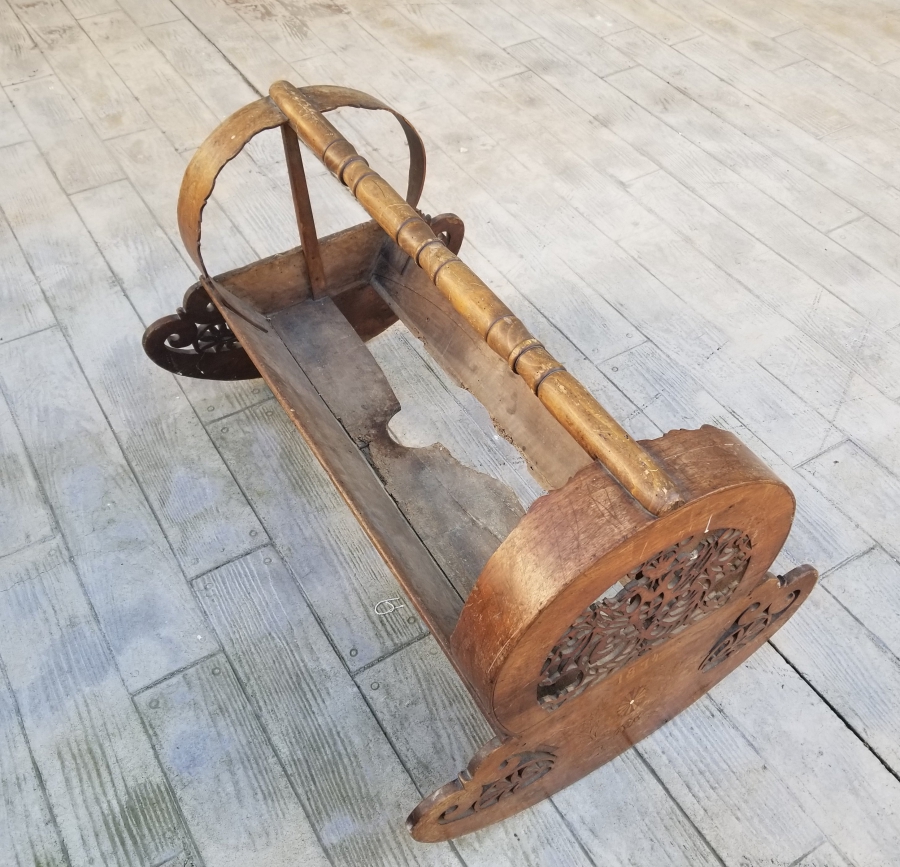 1874 TARİHLİ ÜZERİ İŞLEMELİ NADİR BÜYÜK BOY ERMENİ BEŞİK