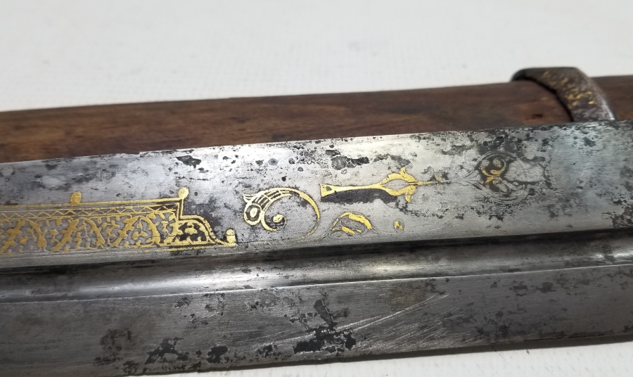 ÜZERİ ALTIN ÇAKMA İŞÇİLİKLİ DEV BOYDA NADİR ÇERKES KAMASI