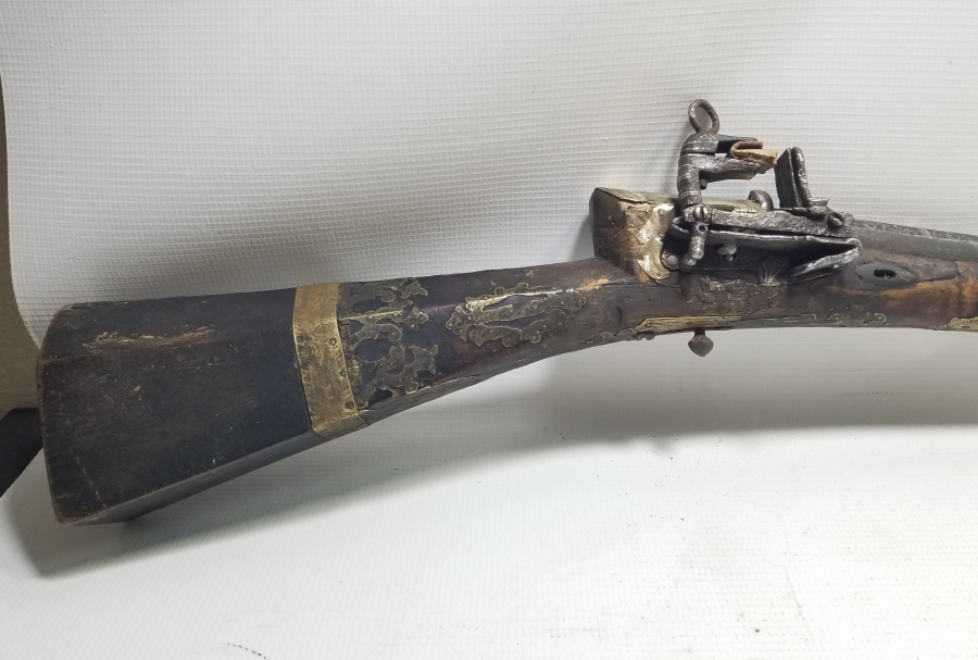 NAMLUSU BOYDAN BOYA GÜMÜŞ ÇAKMA İŞÇİLİKLİ NADİR OSMANLI DÖNEMİ KALE TÜFEĞİ