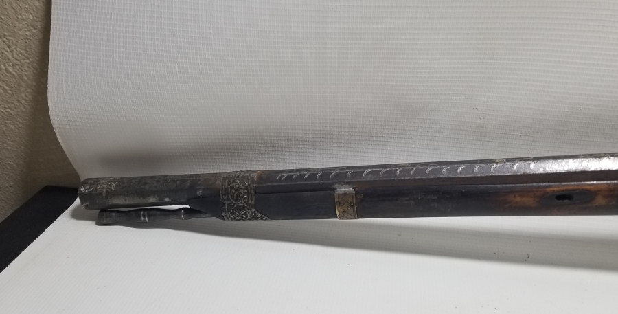 NAMLUSU BOYDAN BOYA GÜMÜŞ ÇAKMA İŞÇİLİKLİ NADİR OSMANLI DÖNEMİ KALE TÜFEĞİ