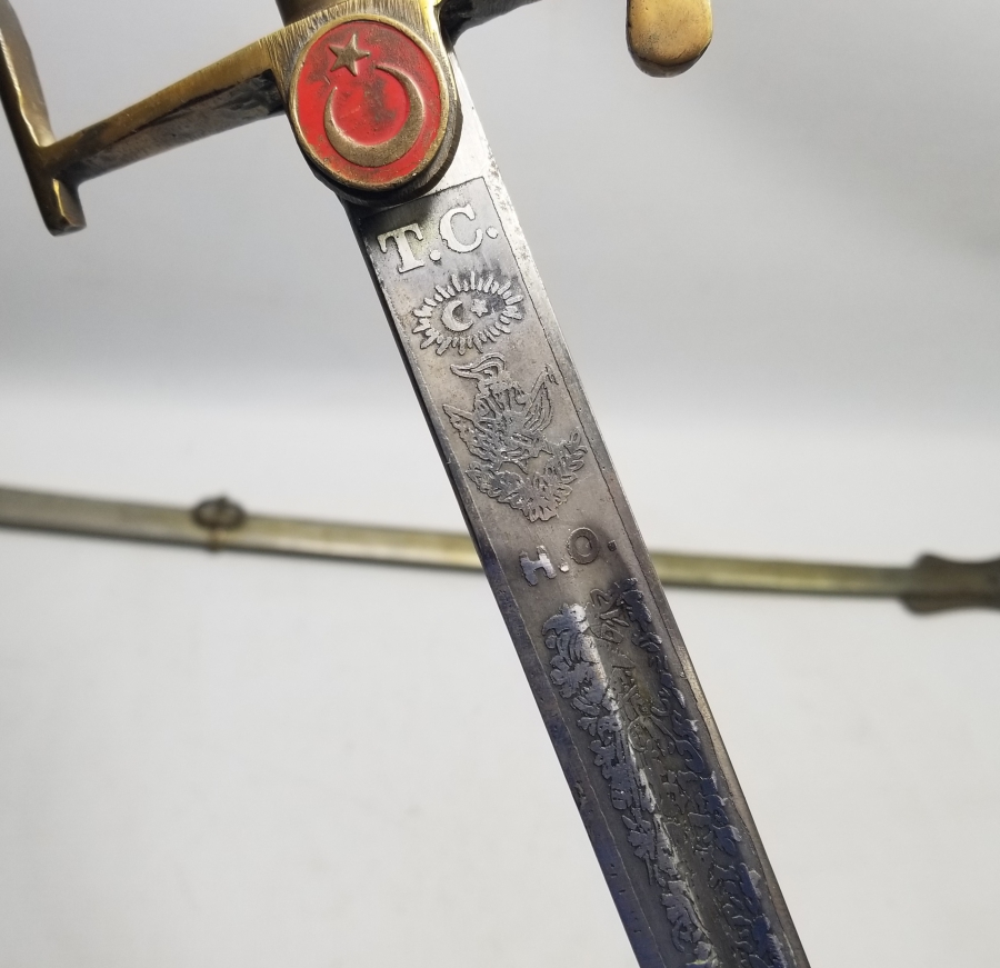 BOYNUZ SAPLI CUMHURİYET BAŞLARI HAFİF SÜVARİ SUBAY KILICI