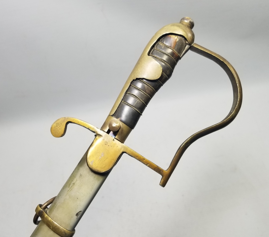 BOYNUZ SAPLI CUMHURİYET BAŞLARI HAFİF SÜVARİ SUBAY KILICI