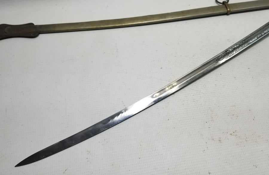 BOYNUZ SAPLI CUMHURİYET BAŞLARI HAFİF SÜVARİ SUBAY KILICI