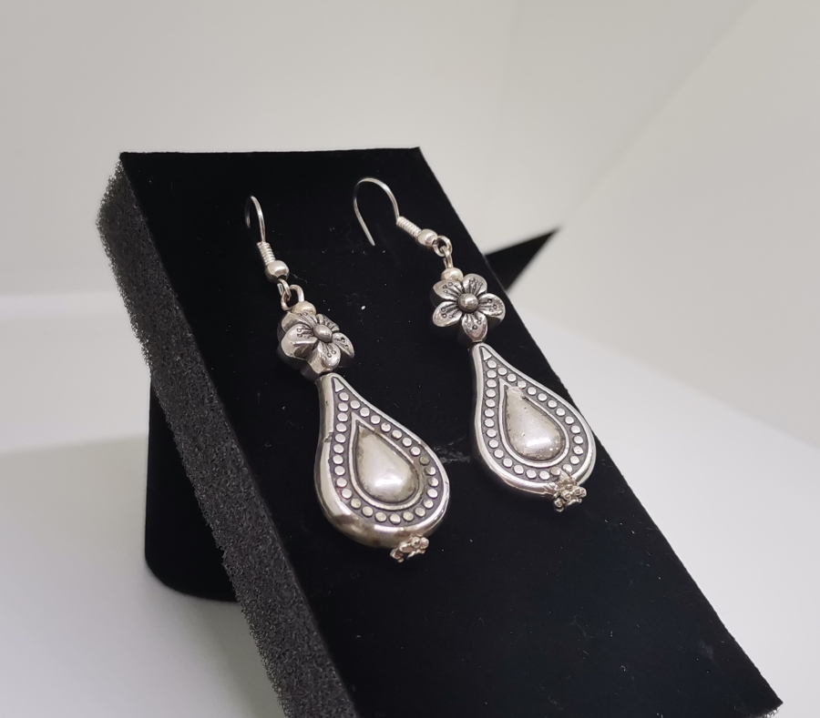 KABARTMA İŞÇİLİKLİ ANTİKA TÜRKMEN İŞİ KÜPE