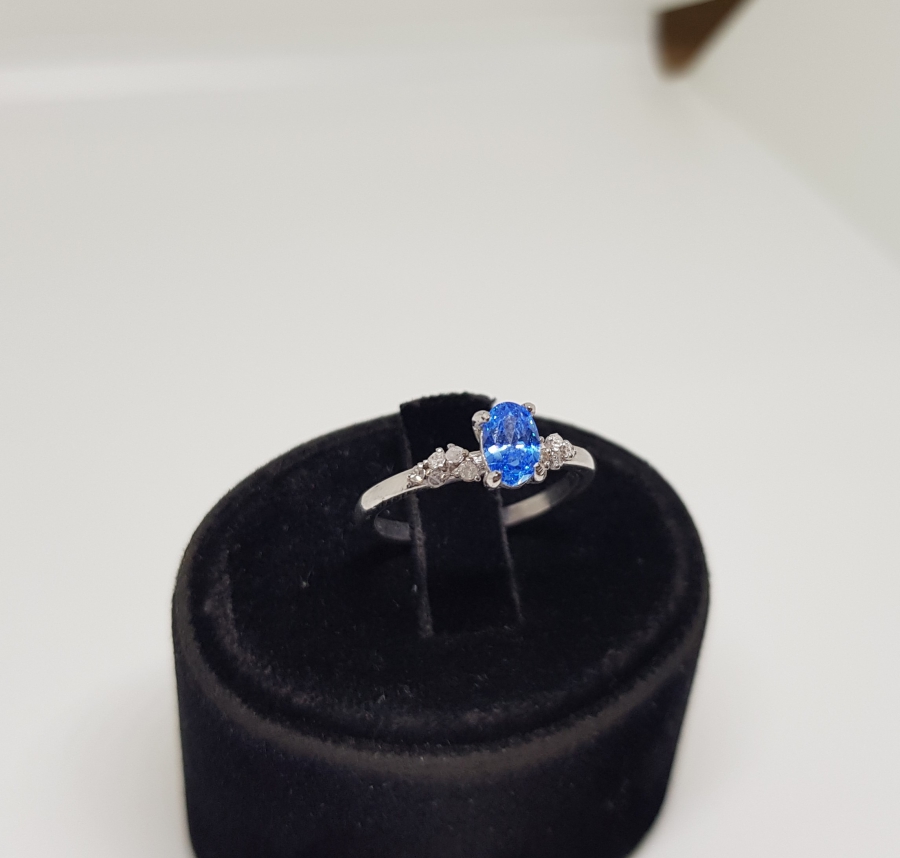 SAFİR VE PIRLANTA TAŞLI YÜZÜK