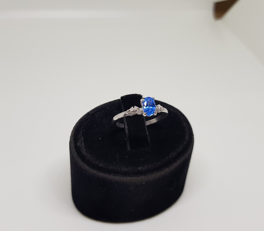 SAFİR VE PIRLANTA TAŞLI YÜZÜK