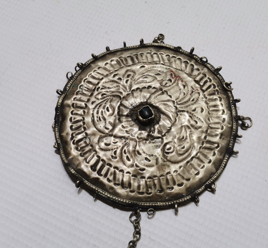 KABARTMA İŞÇİLİKLİ OSMANLI DÖNEMİ GELİN TEPELİĞİ