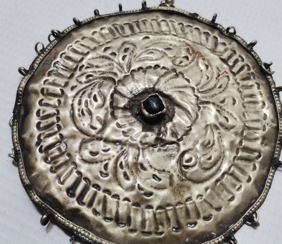 KABARTMA İŞÇİLİKLİ OSMANLI DÖNEMİ GELİN TEPELİĞİ