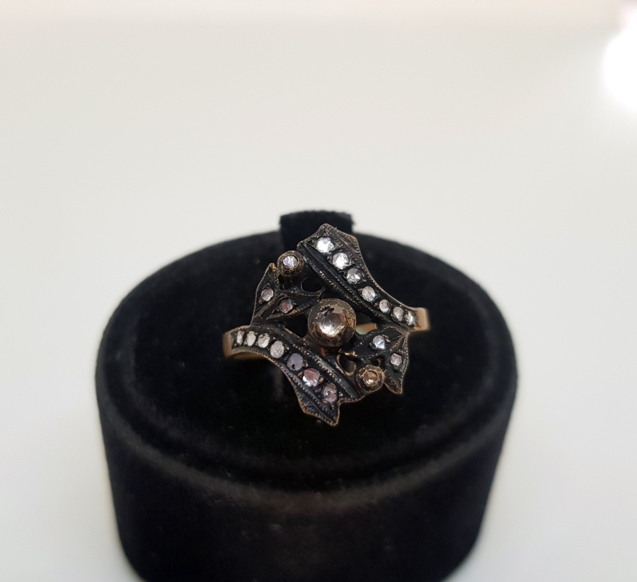 ELMAS TAŞLI ÖZEL YAPIM YÜZÜK