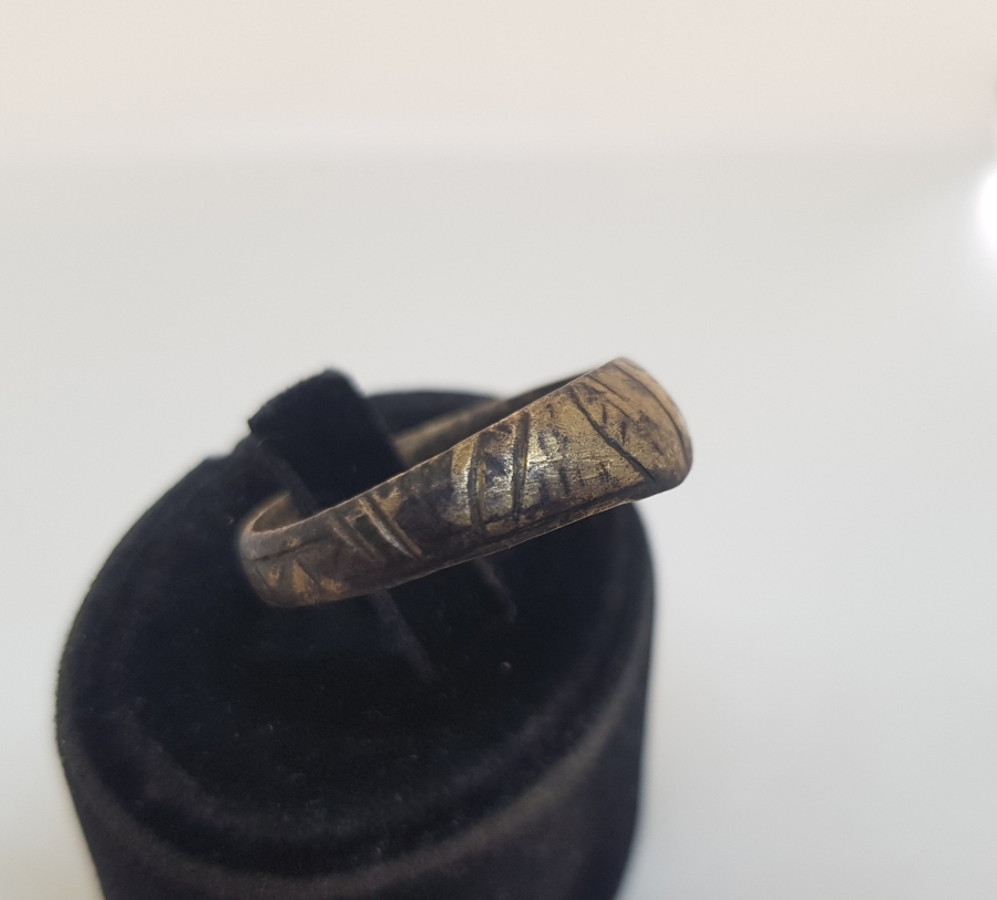 ÜZERİ KALEM İŞÇİLİKLİ BRONZ OSMANLI DÖNEMİ ZİHGİR - OKÇU YÜZÜĞÜ