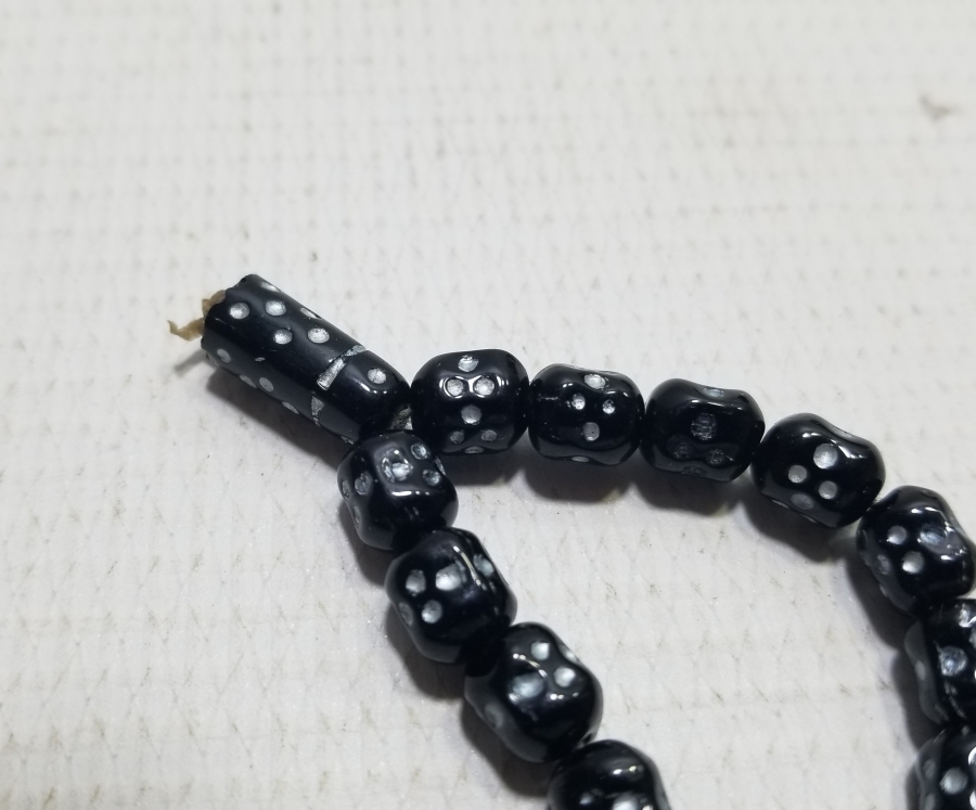 ÜZERİ GÜMÜŞ VERMEYLİ OSMANLI DÖNEMİ BEYKOZ 33LÜ TESPİH