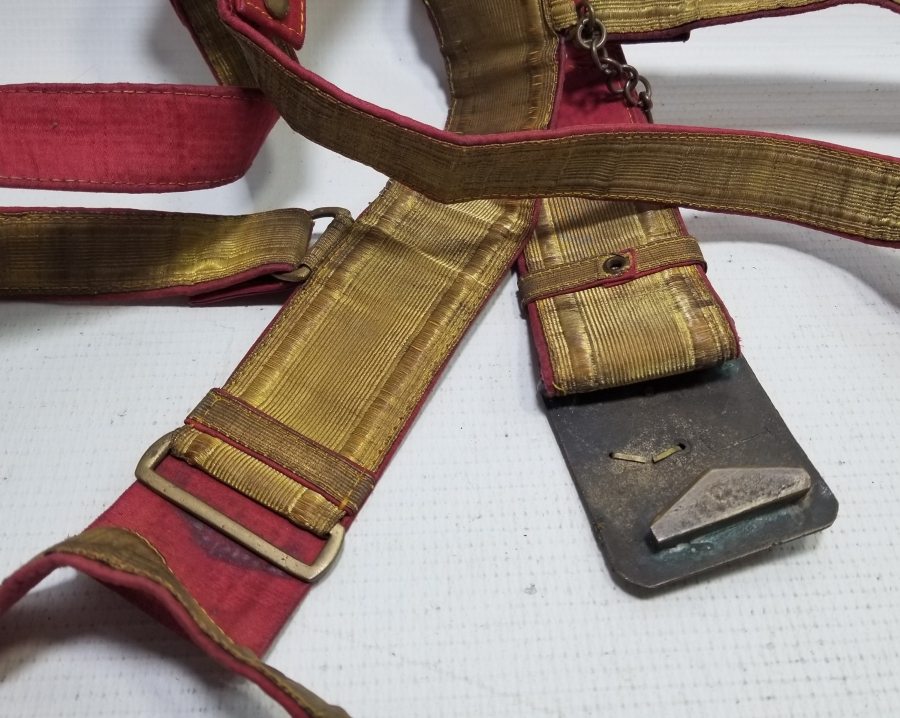 GÜMÜŞ SIRMA İŞÇİLİKLİ CUMHURİYET BAŞLARI SUBAY KEMERİ