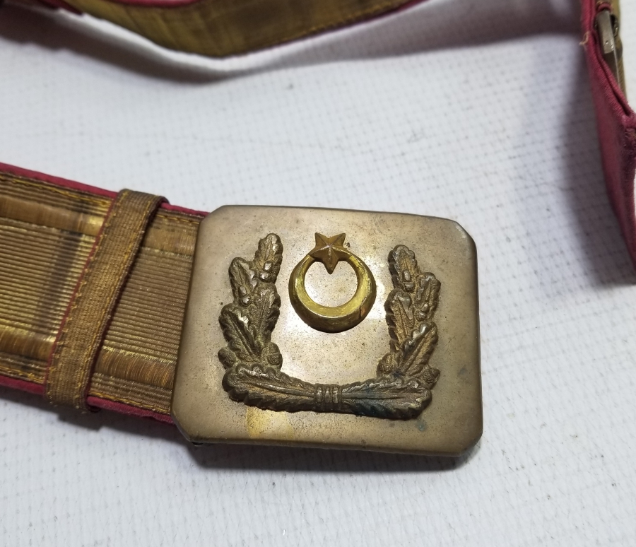 GÜMÜŞ SIRMA İŞÇİLİKLİ CUMHURİYET BAŞLARI SUBAY KEMERİ