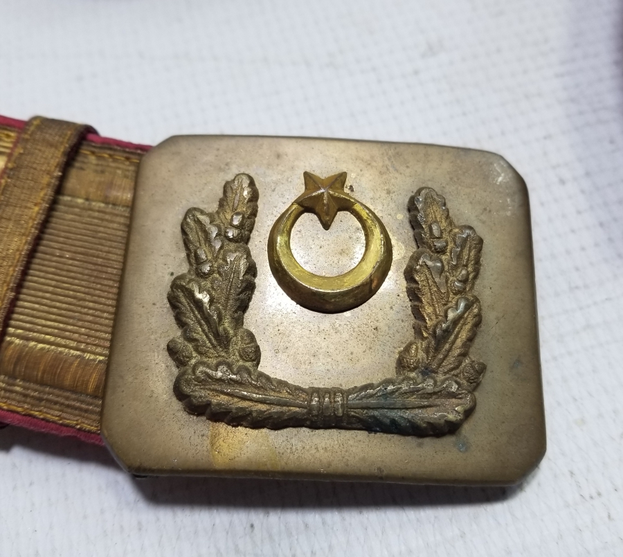 GÜMÜŞ SIRMA İŞÇİLİKLİ CUMHURİYET BAŞLARI SUBAY KEMERİ