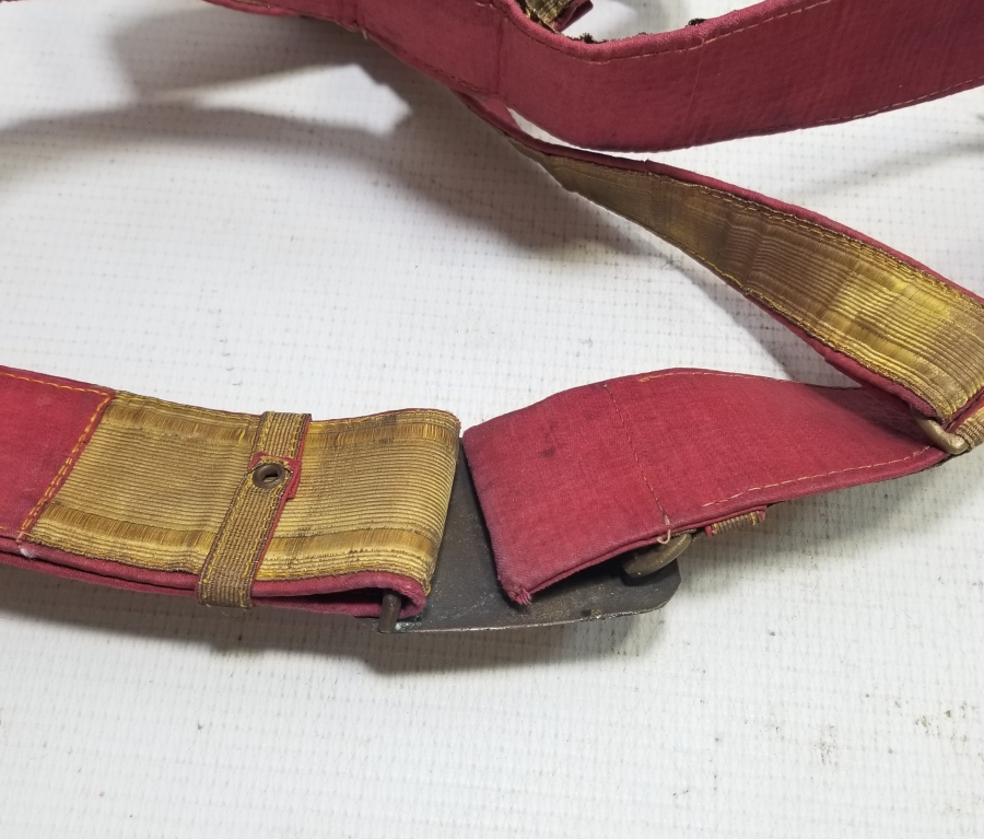 GÜMÜŞ SIRMA İŞÇİLİKLİ CUMHURİYET BAŞLARI SUBAY KEMERİ