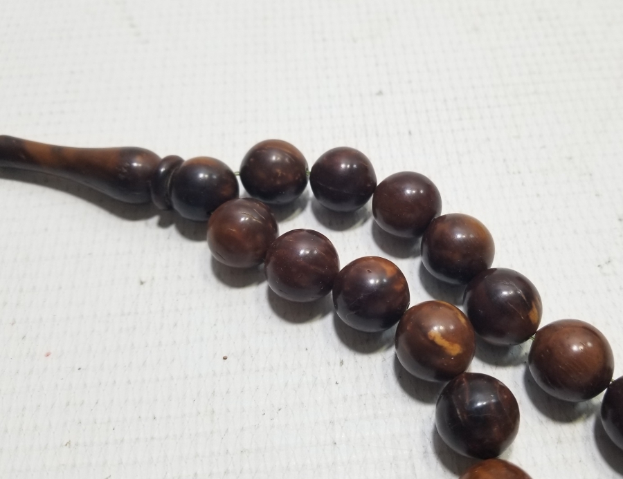 KEMANE TORNA YAPIMI GÜMÜŞ PÜSKÜLLÜ BÜYÜK BOY KUKA TESPİH